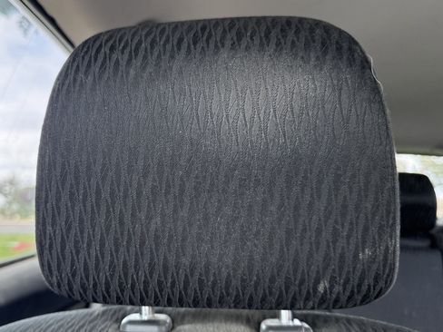 Used 2012 Subaru Outback 2.5i AWD/4WD image 40