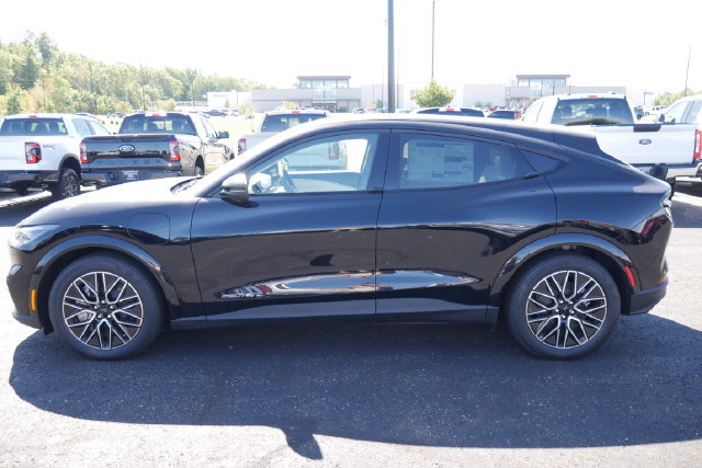 New 2026 Ford Mustang Mach-E Premium AWD/4WD image 10