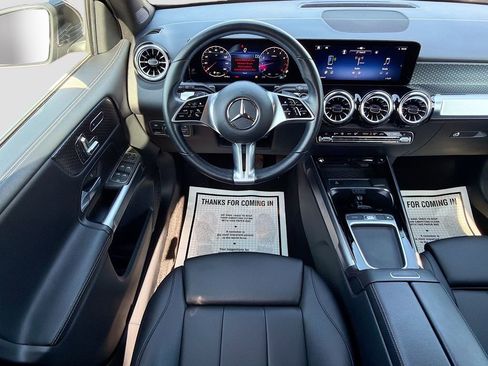 Used 2024 Mercedes-Benz GLB 250 image 16
