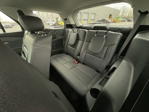 New 2026 Ford Explorer Active w/ Active Comfort Package image 23