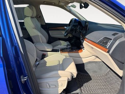 Used 2023 Audi Q5 e Prestige AWD/4WD image 14