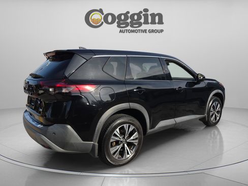 Used 2021 Nissan Rogue SV FWD image 5