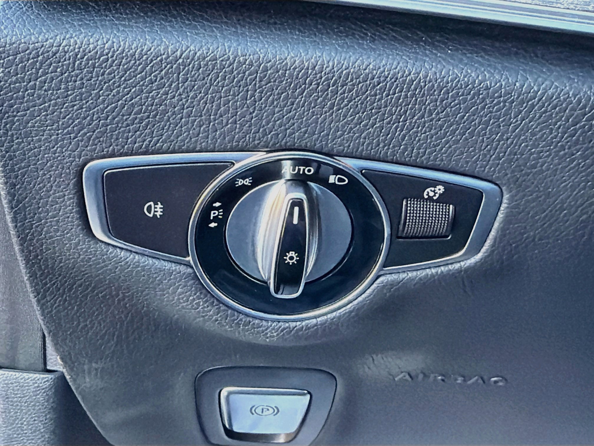 Used 2021 Mercedes-Benz E 450 4MATIC Sedan image 35