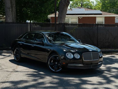 Used 2014 Bentley Flying Spur W12 AWD/4WD image 28