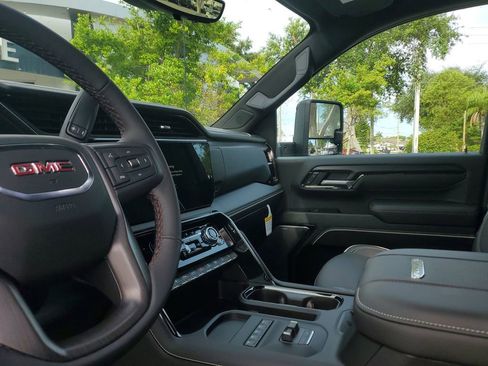 New 2026 GMC Sierra 2500 AT4X w/ AT4X AEV Edition AWD/4WD image 24