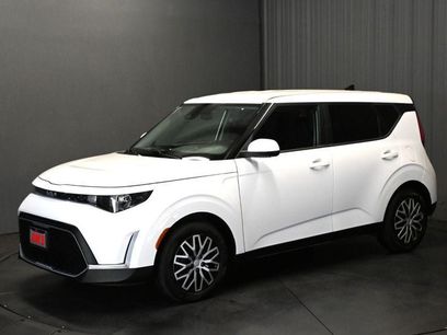 Used 2024 Kia Soul LX