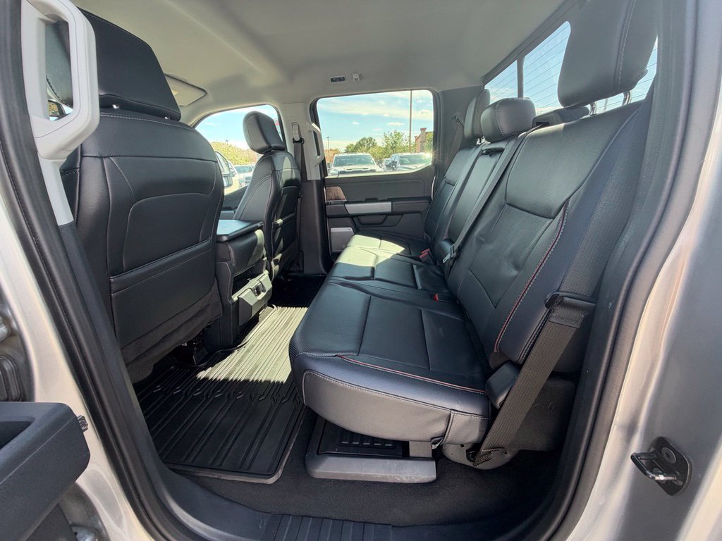 Used 2024 Ford F250 Lariat w/ Sport Appearance Package AWD/4WD image 23