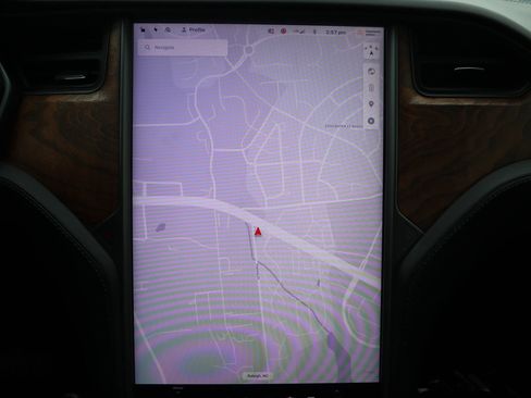 Used 2020 Tesla Model X Long Range AWD/4WD image 21