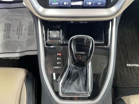 Used 2022 Subaru Outback Limited w/ Popular Package #2 image 14