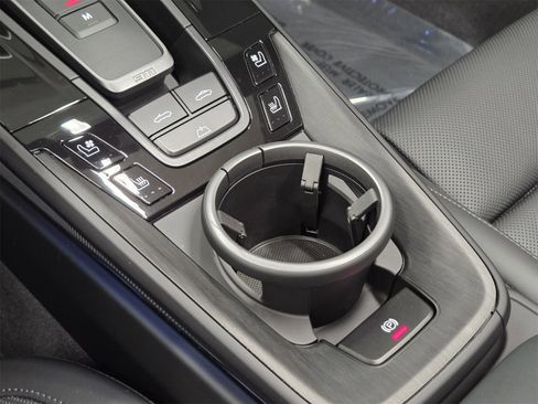 Used 2026 Porsche 911 Carrera 4 GTS image 22