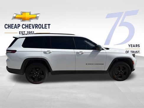 Used 2022 Jeep Grand Cherokee L Laredo AWD/4WD image 6
