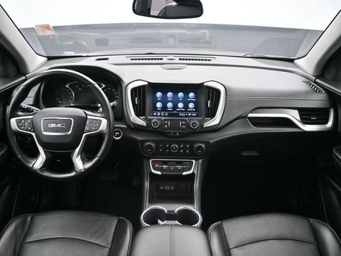 Used 2022 GMC Terrain SLT w/ Infotainment Package II FWD image 12