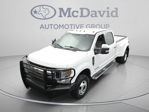 Used 2019 Ford F350 XLT w/ XLT Premium Package AWD/4WD image 34
