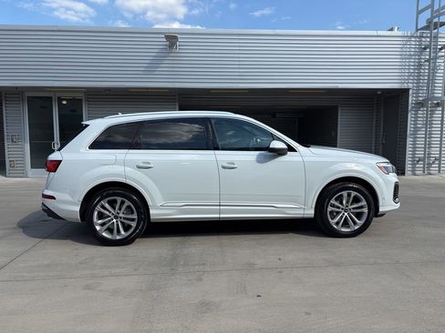 Certified 2025 Audi Q7 3.0T Premium Plus w/ Premium Plus Package image 4