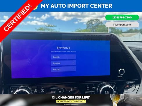 Certified 2025 Toyota Highlander Limited AWD/4WD image 22