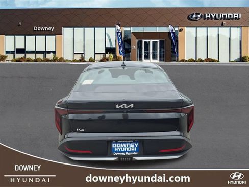 Used 2025 Kia K4 FWD image 5