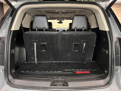 Used 2023 GMC Acadia Denali w/ Denali Ultimate Package AWD/4WD image 21