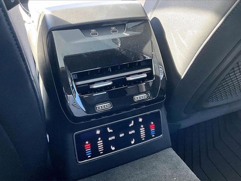 Used 2026 Audi A6 Premium Plus w/ Premium Plus Package image 17