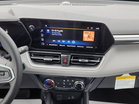 New 2026 Chevrolet TrailBlazer LT w/ LT Cold Weather Package FWD image 12