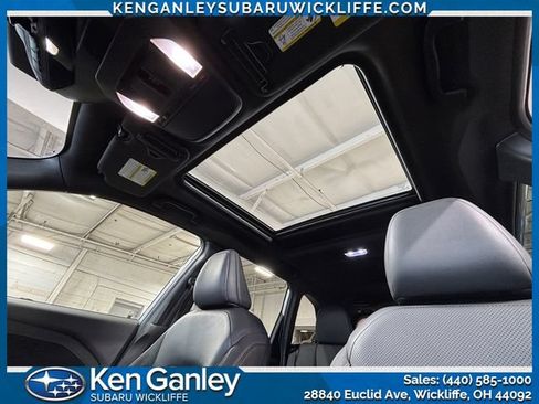 Used 2025 Subaru Forester Touring AWD/4WD image 19