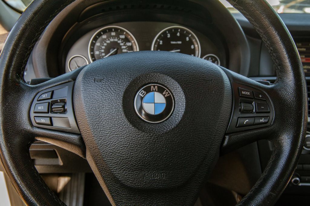 Used 2014 BMW X3 xDrive28i AWD/4WD image 18
