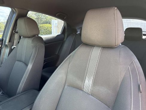 Used 2018 Honda Civic Sport image 25