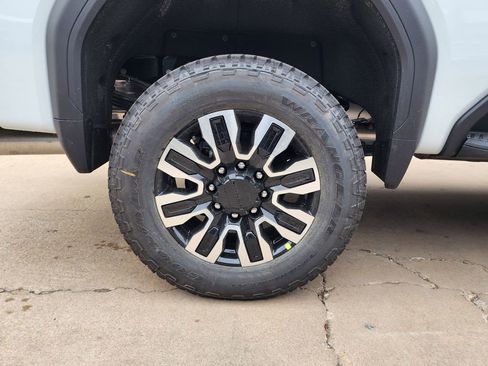 New 2026 GMC Sierra 2500 Denali Ultimate image 56