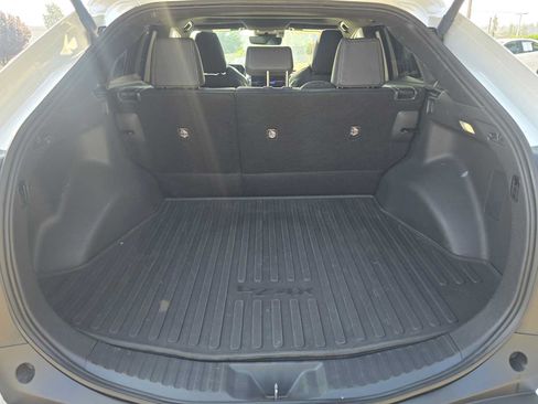 Used 2025 Toyota bZ4X FWD image 14