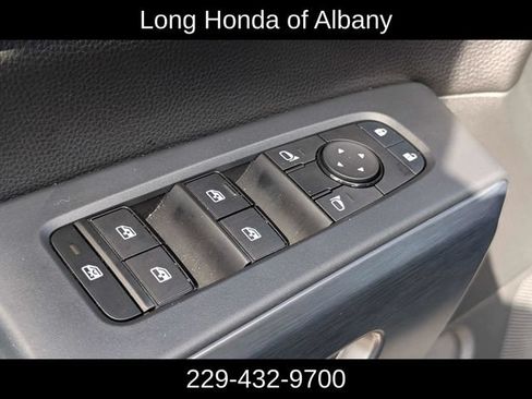 Used 2024 Nissan Pathfinder Rock Creek AWD/4WD image 13