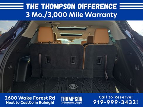 Used 2019 Buick Enclave Essence w/ LPO, Luxury Package FWD image 13
