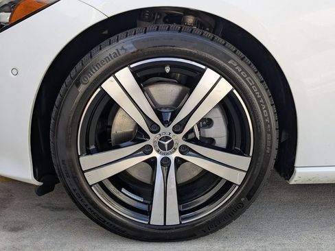 Used 2025 Mercedes-Benz C 300 Sedan image 31