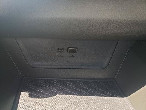 Used 2025 Chevrolet Equinox LT w/ Convenience Package II AWD/4WD image 20