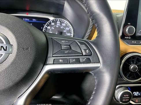 Used 2020 Nissan Sentra SV w/ SV Premium Package FWD image 27