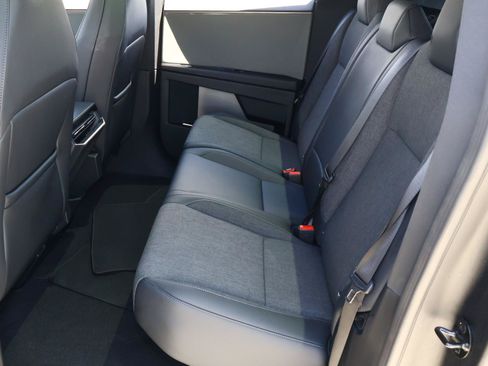 Used 2025 Tesla Cybertruck 2WD Crew Cab image 19