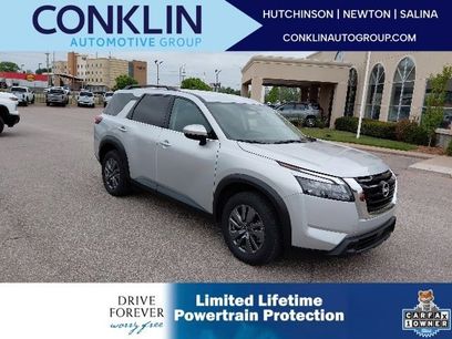 Used 2025 Nissan Pathfinder SV