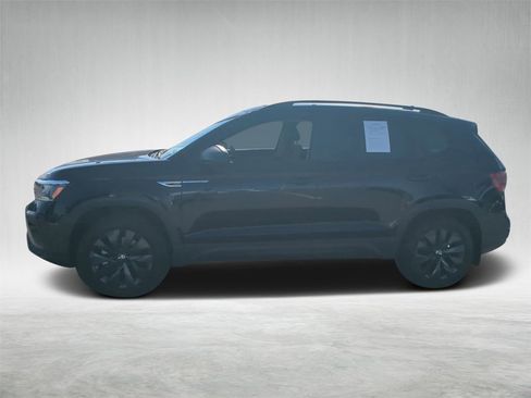 Used 2023 Volkswagen Taos S image 6