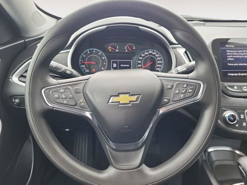 Used 2024 Chevrolet Malibu LT image 16