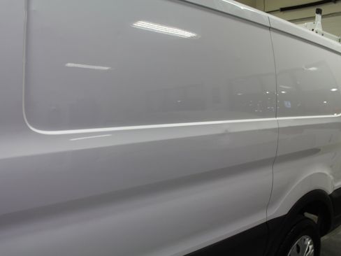Used 2018 Ford Transit 250 130 Low Roof w/ Exterior Upgrade Package image 32