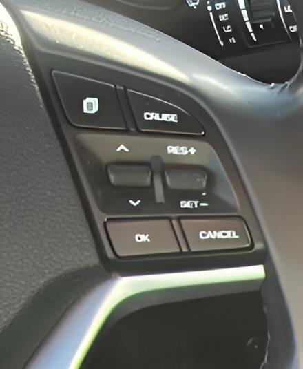 Used 2017 Hyundai Tucson Limited w/ Cargo Package AWD/4WD image 6