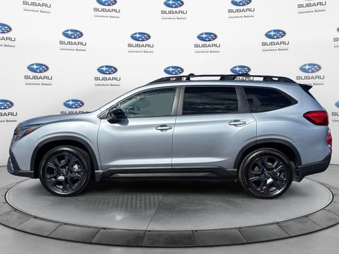 Used 2026 Subaru Ascent Bronze Edition AWD/4WD image 3