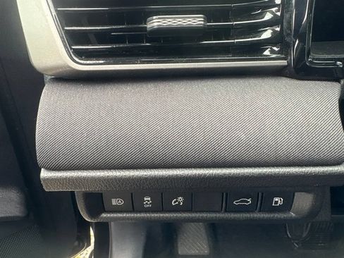 Used 2026 Toyota Camry LE FWD image 13