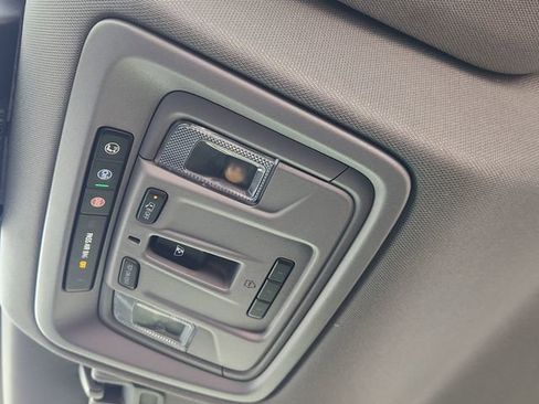 Used 2024 GMC Sierra 1500 Elevation w/ Preferred Package image 25