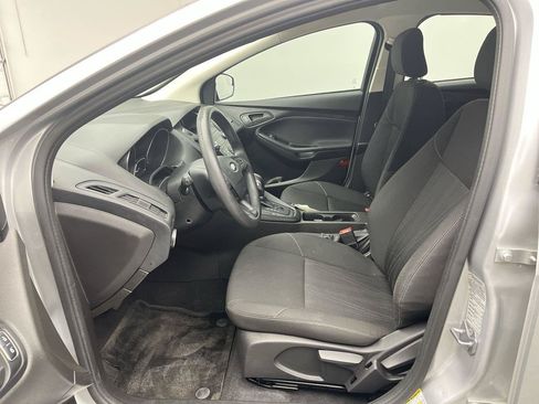 Used 2016 Ford Focus S FWD image 3