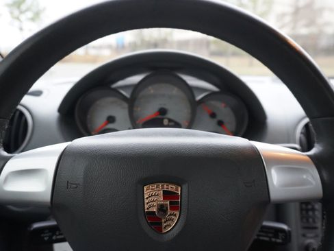 Used 2005 Porsche Boxster S image 24