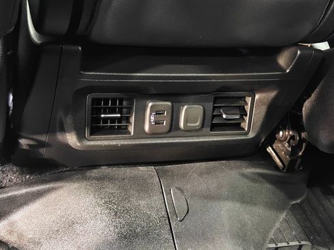 Used 2021 Chevrolet Silverado 1500 LT w/ All Star Edition Plus AWD/4WD image 31