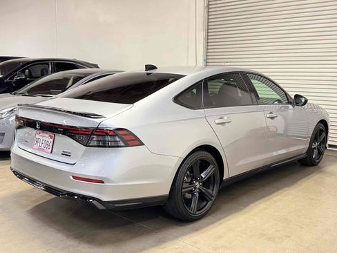 Used 2023 Honda Accord Sport image 27