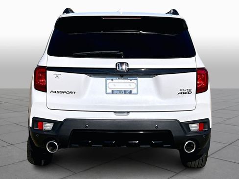 Used 2023 Honda Passport Elite image 4