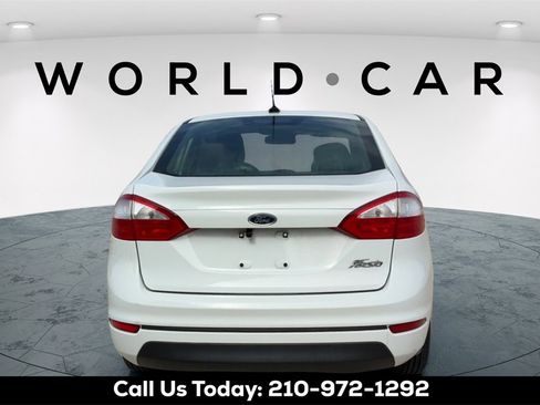 Used 2016 Ford Fiesta S image 4