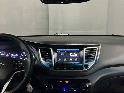 Used 2018 Hyundai Tucson SEL AWD/4WD image 23