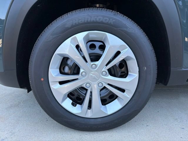 New 2026 Chevrolet Trax LS FWD image 7
